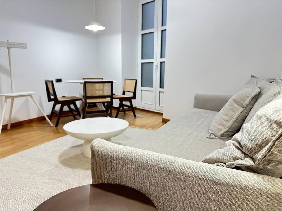 Apartamento Puerta Del Sol, Piso Con Clase *